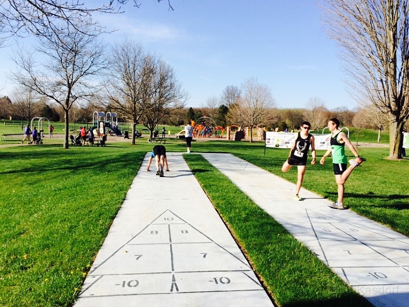 2015-05 B2B 10K 090.JPG - A great running, walking and biking trail for everyone!